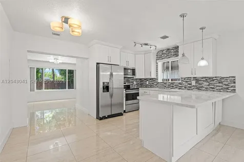 270 NW 51st Avenue Miami FL 33126