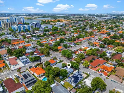 270 NW 51st Avenue Miami FL 33126