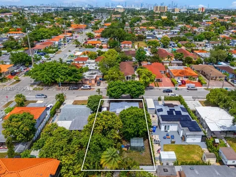 270 NW 51st Avenue Miami FL 33126