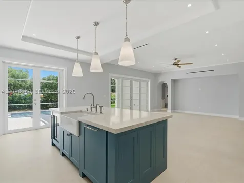 6333 SW 69th Street South Miami FL 33143