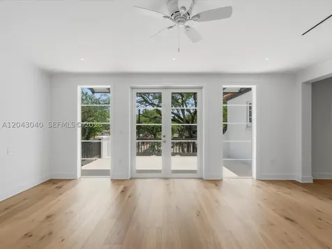 6333 SW 69th Street South Miami FL 33143