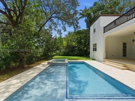 6333 SW 69th Street South Miami FL 33143