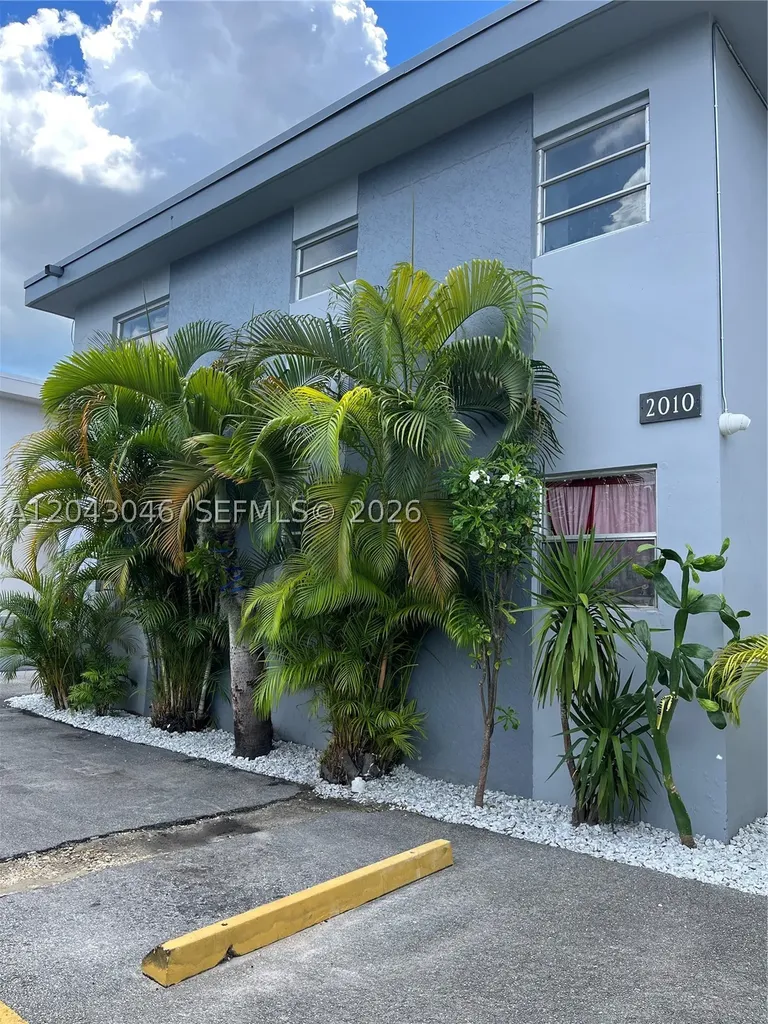 2010 SW 6th Street Miami FL 33135