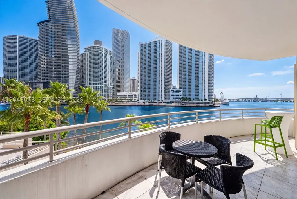 888 Brickell Key Drive Miami FL 33131