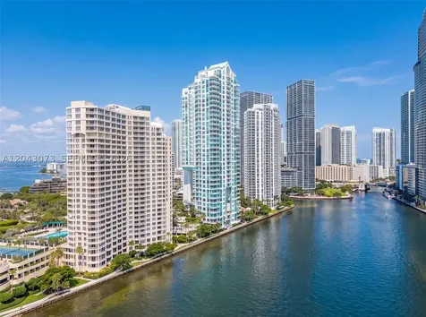 888 Brickell Key Drive Miami FL 33131