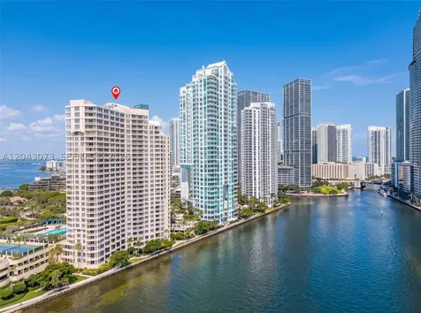 888 Brickell Key Drive Miami FL 33131