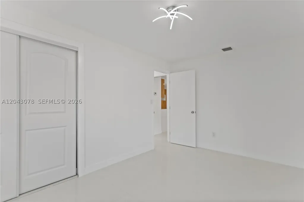 1524 SW 32 Court Fort Lauderdale FL 33315