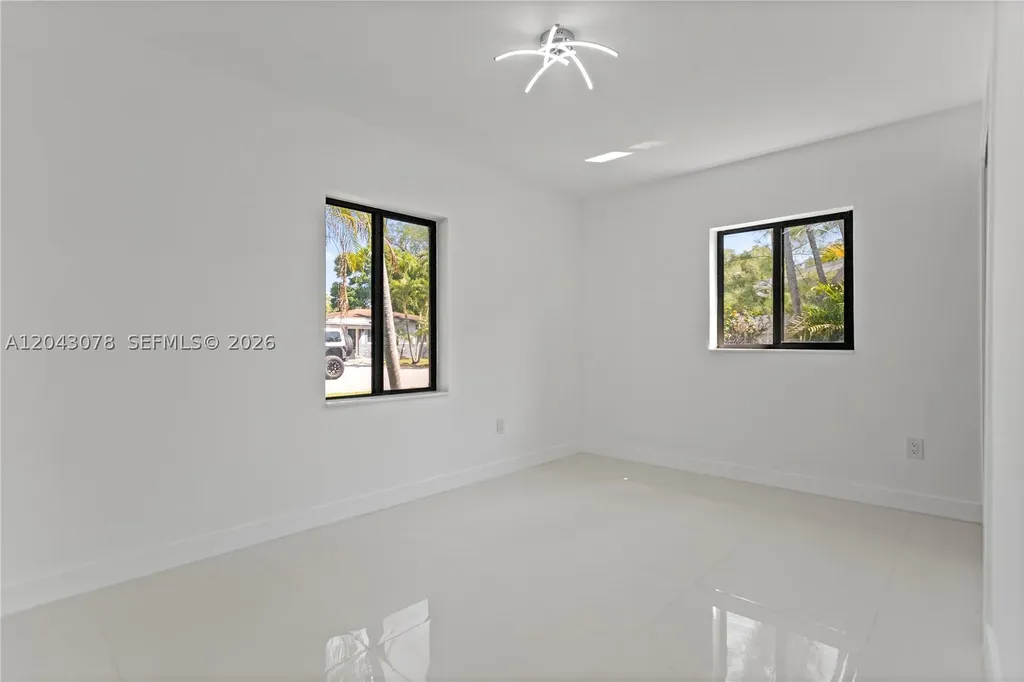 1524 SW 32 Court Fort Lauderdale FL 33315