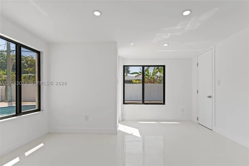 1524 SW 32 Court Fort Lauderdale FL 33315