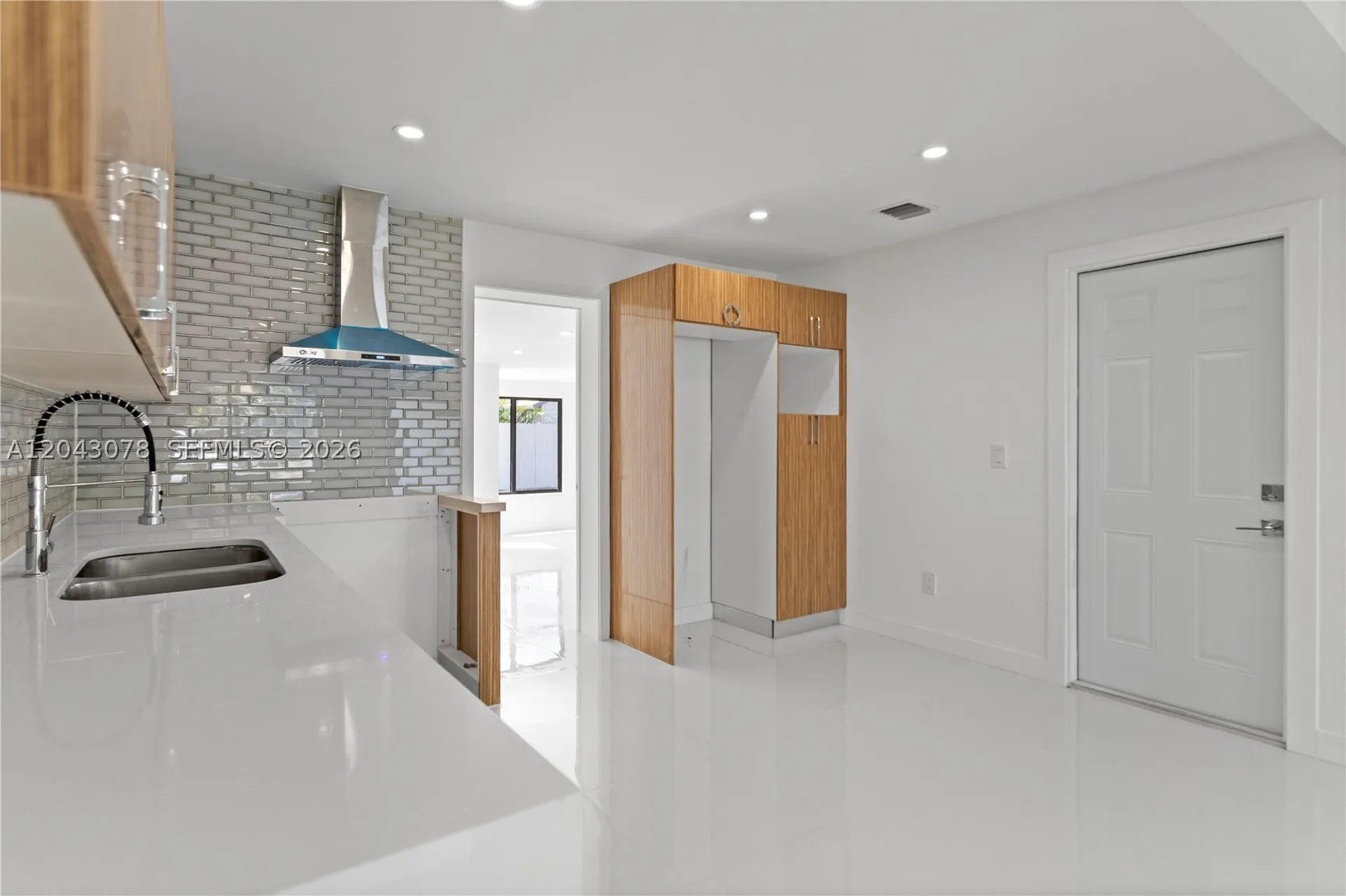 1524 SW 32 Court Fort Lauderdale FL 33315