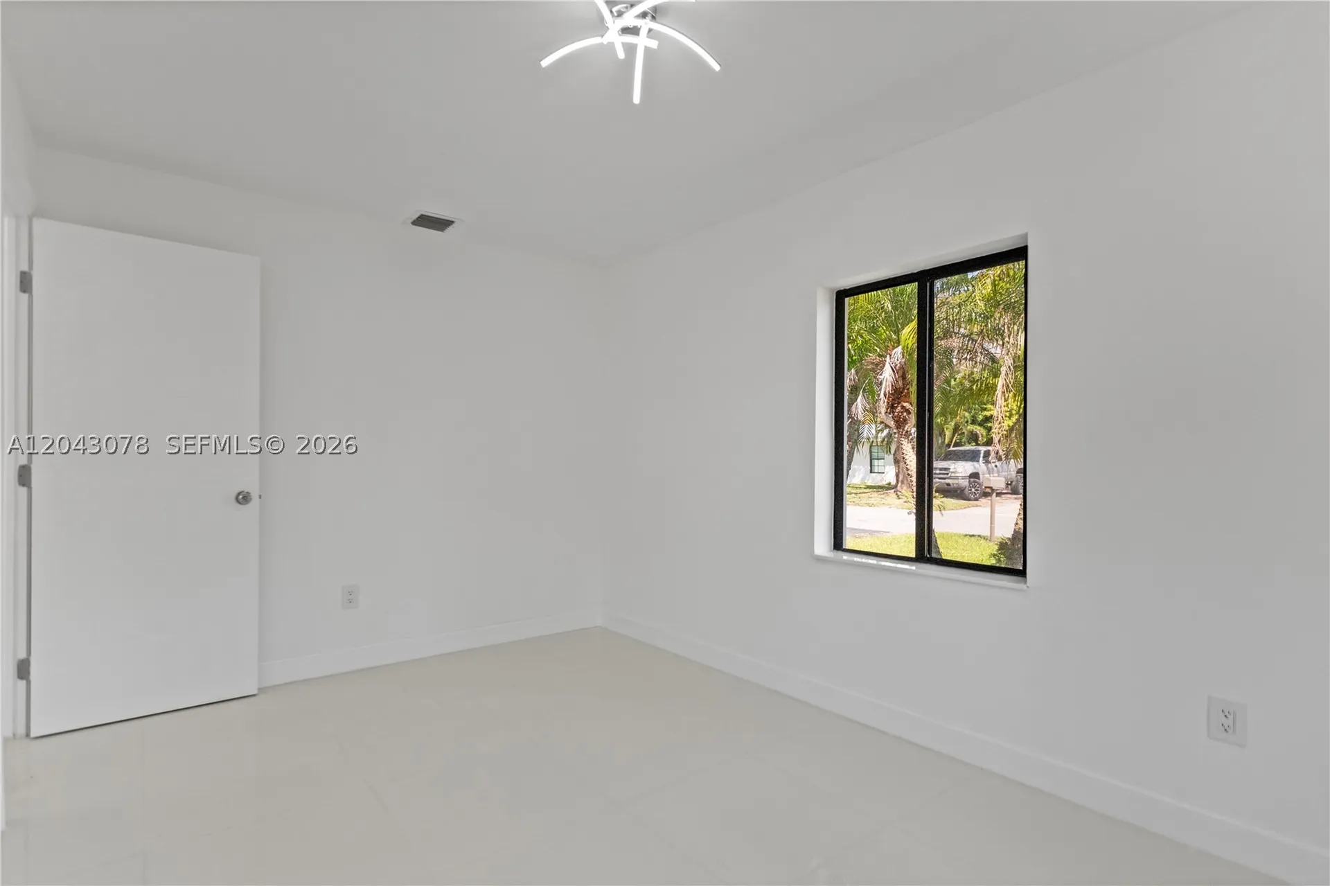 1524 SW 32 Court Fort Lauderdale FL 33315