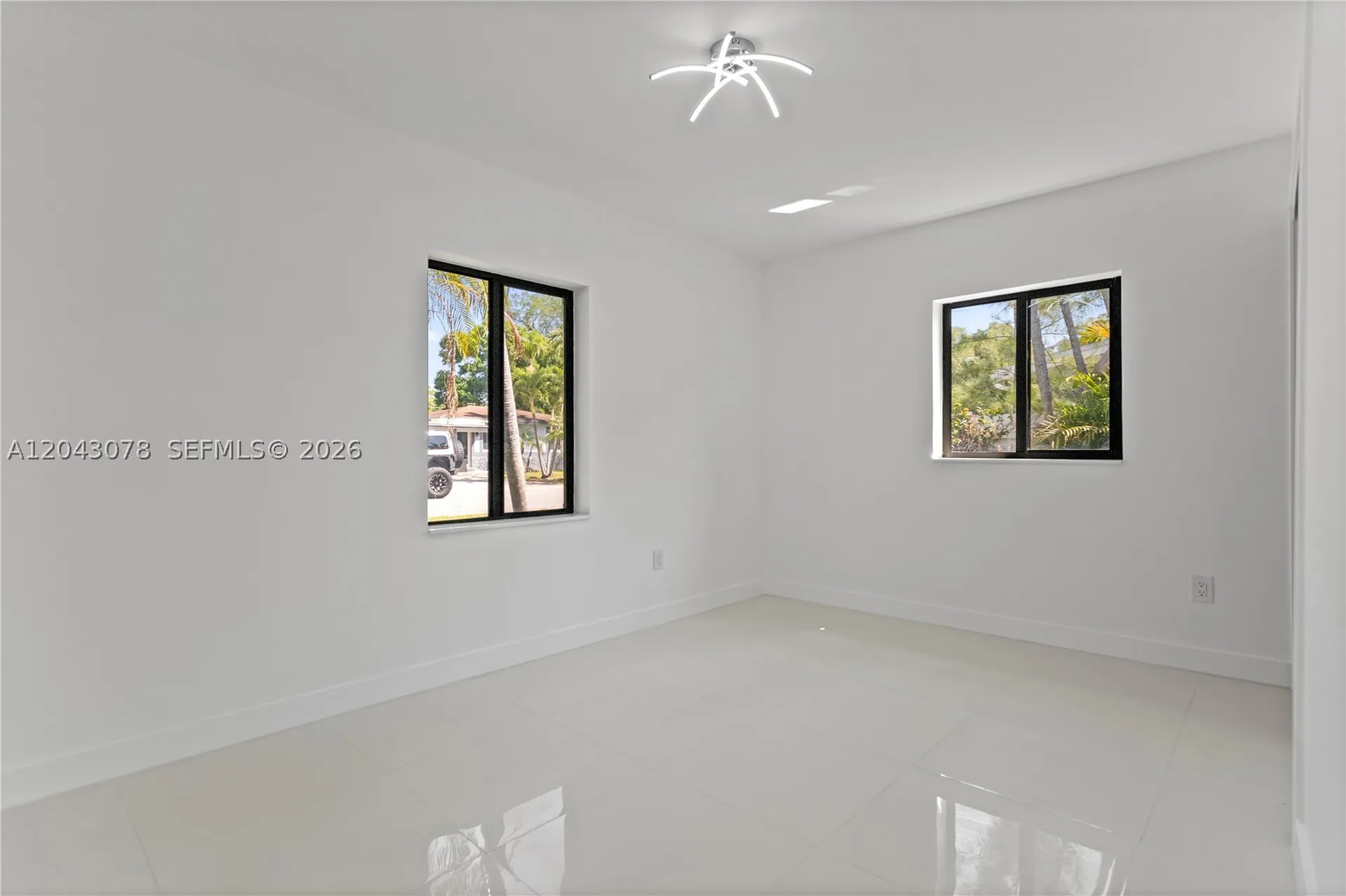1524 SW 32 Court Fort Lauderdale FL 33315