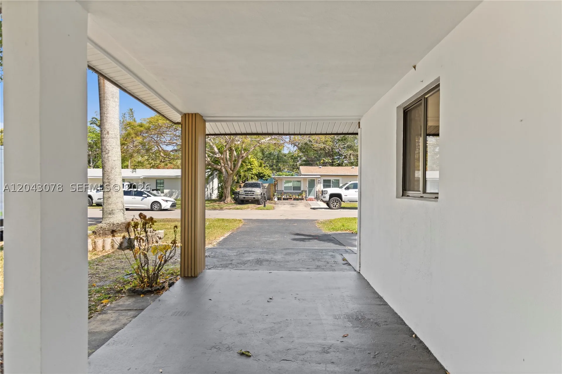 1524 SW 32 Court Fort Lauderdale FL 33315
