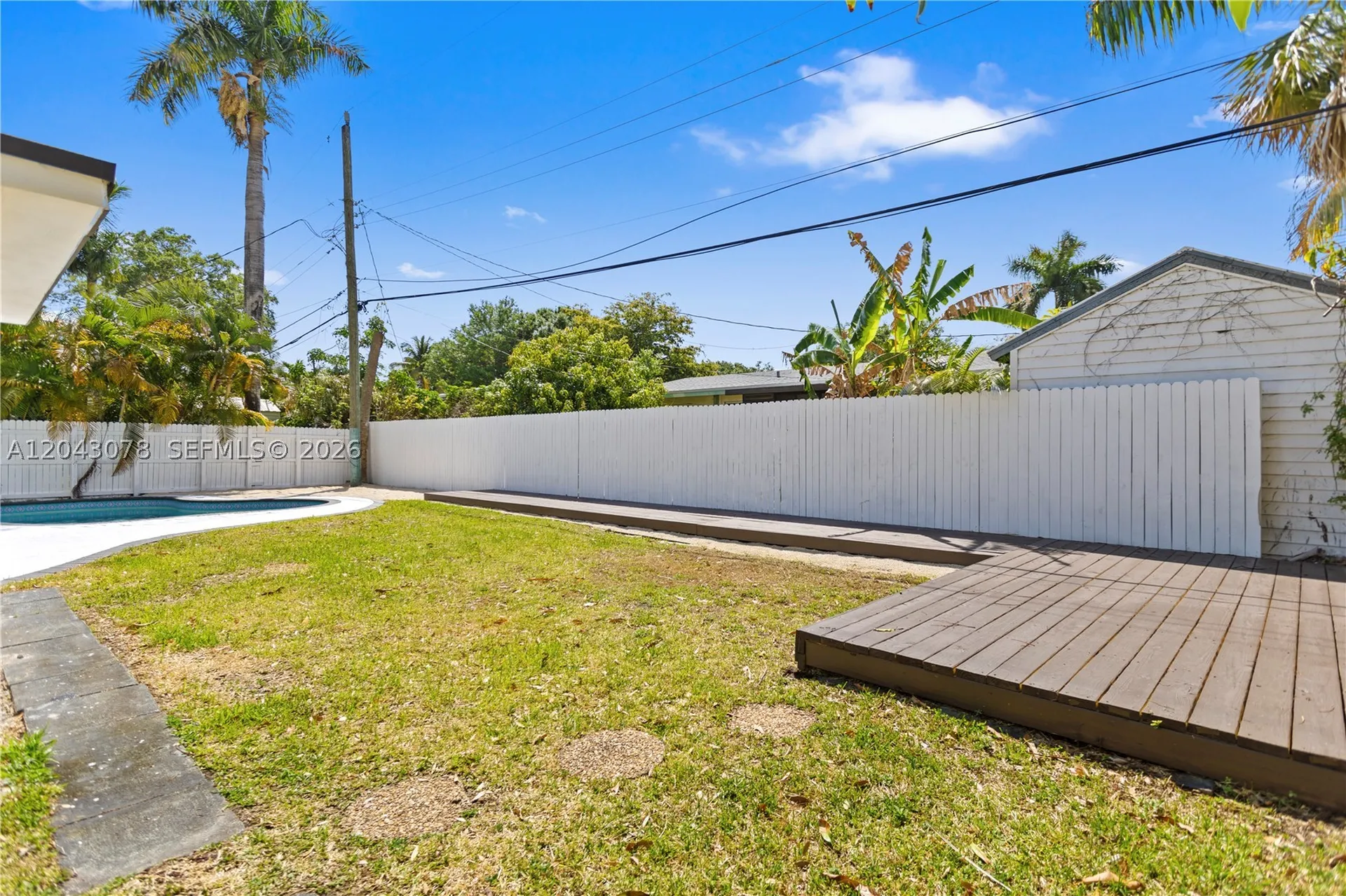 1524 SW 32 Court Fort Lauderdale FL 33315