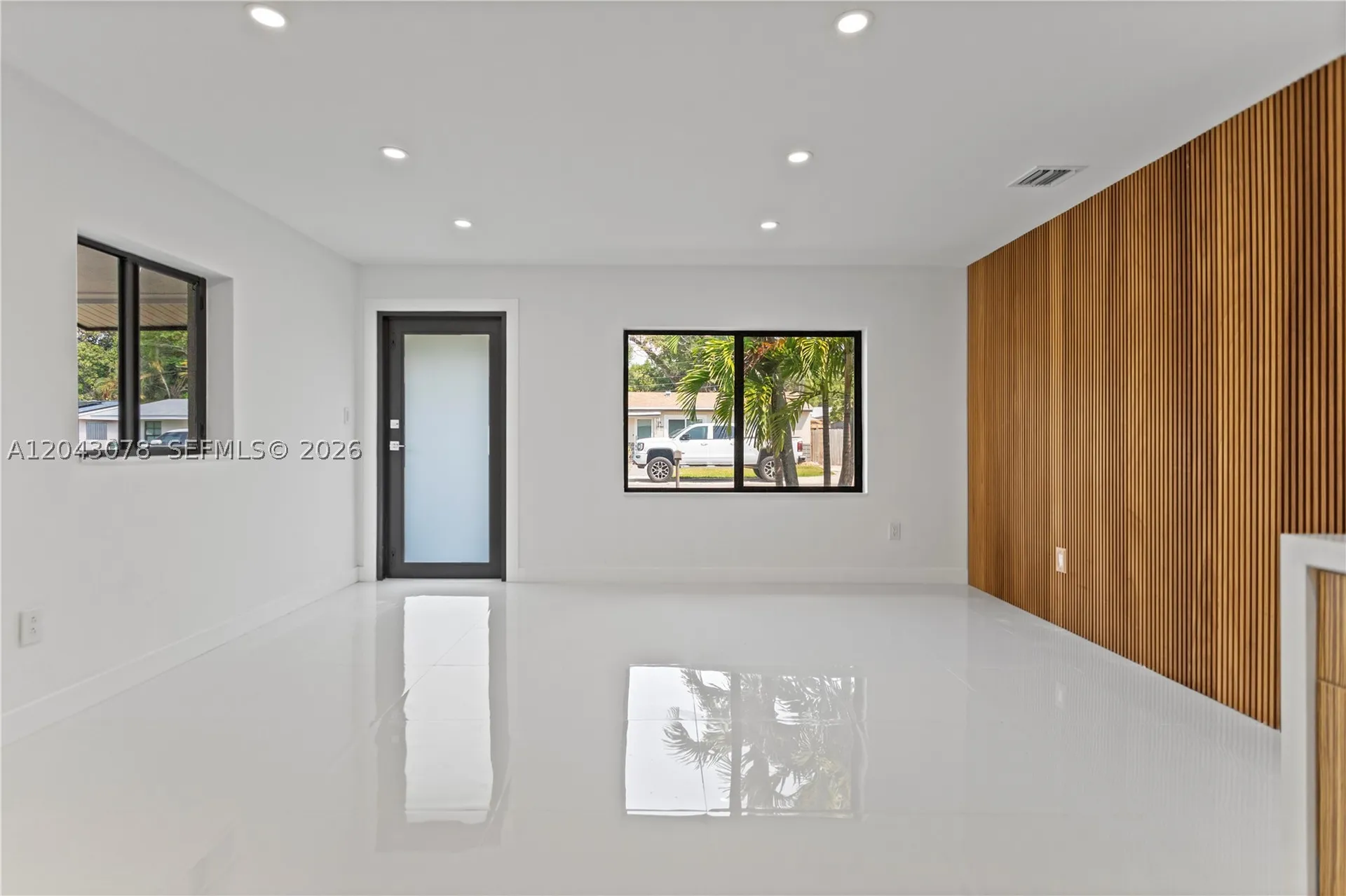 1524 SW 32 Court Fort Lauderdale FL 33315