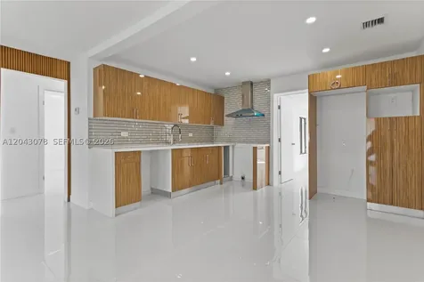 1524 SW 32 Court Fort Lauderdale FL 33315
