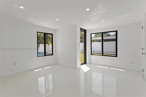 1524 SW 32 Court Fort Lauderdale FL 33315