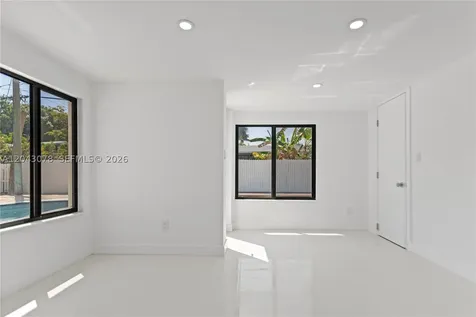1524 SW 32 Court Fort Lauderdale FL 33315