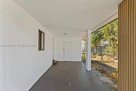 1524 SW 32 Court Fort Lauderdale FL 33315