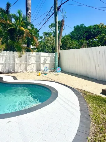 1524 SW 32 Court Fort Lauderdale FL 33315