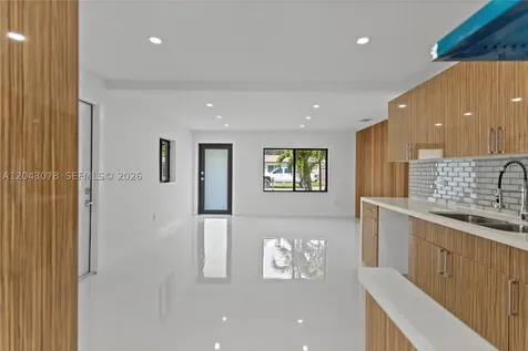 1524 SW 32 Court Fort Lauderdale FL 33315