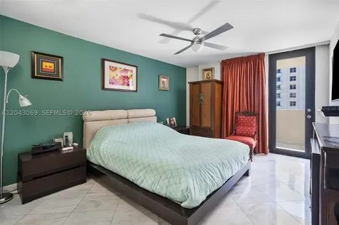 1623 Collins Avenue Miami Beach FL 33139