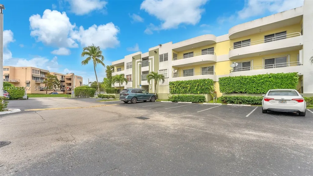 10755 SW 108th Avenue Miami FL 33176