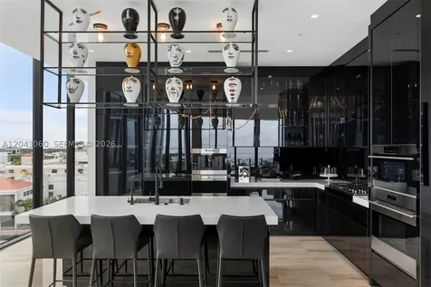 2821 S Bayshore Drive Miami FL 33133