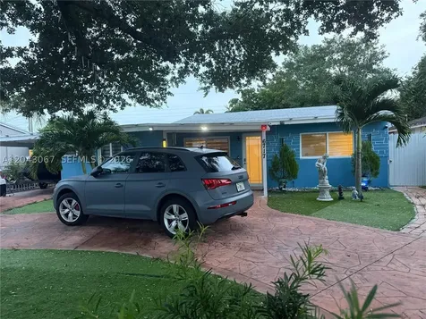 6717 Simms Street Hollywood FL 33024