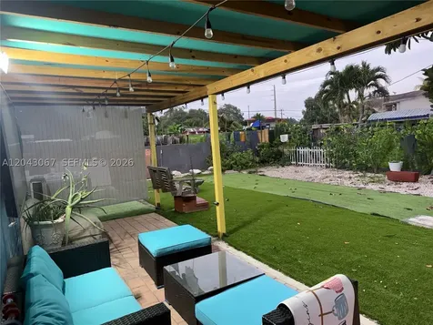 6717 Simms Street Hollywood FL 33024