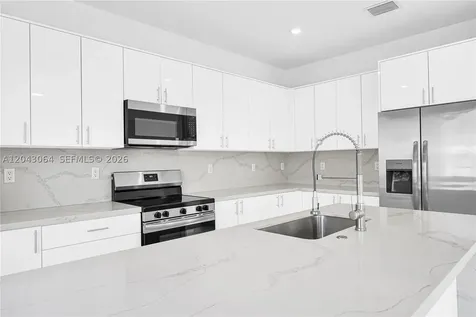 22555 SW 125th Avenue Miami FL 33170