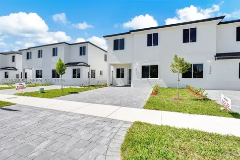 22555 SW 125th Avenue Miami FL 33170