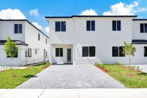 22555 SW 125th Avenue Miami FL 33170
