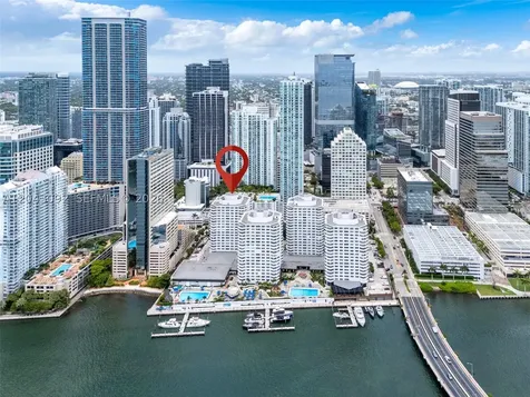 801 Brickell Bay Drive Miami FL 33131