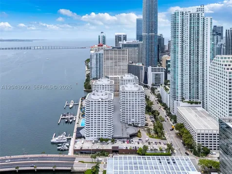 801 Brickell Bay Drive Miami FL 33131