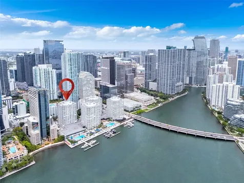 801 Brickell Bay Drive Miami FL 33131