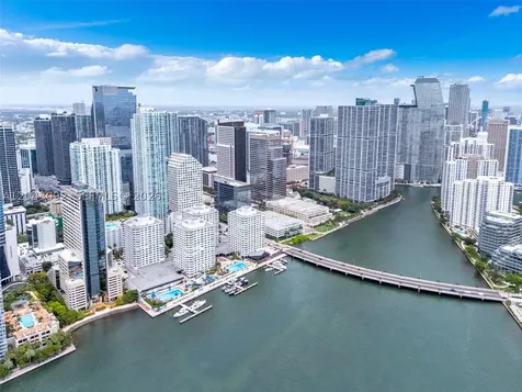 801 Brickell Bay Drive Miami FL 33131