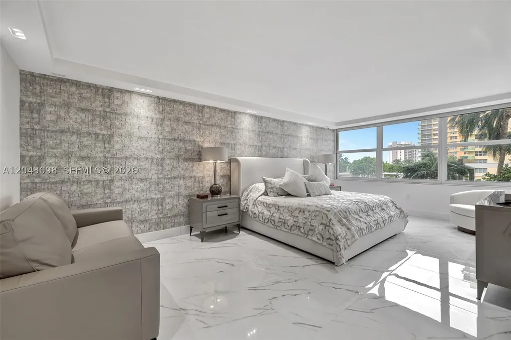 2751 S Ocean Drive Hollywood FL 33019