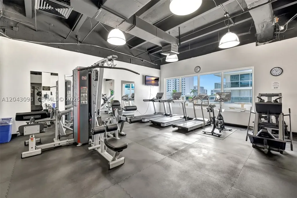 2751 S Ocean Drive Hollywood FL 33019