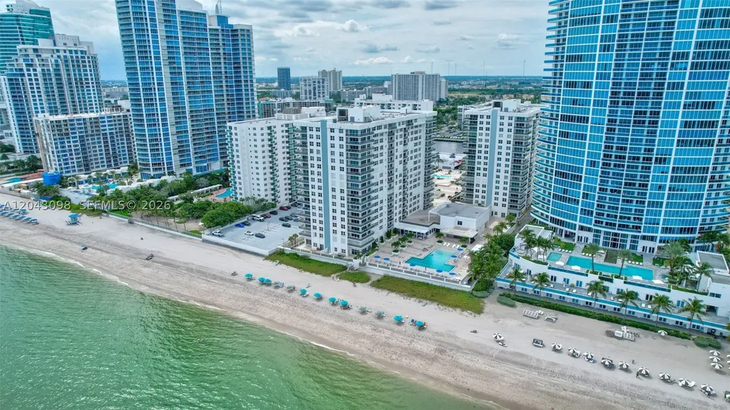 2751 S Ocean Drive Hollywood FL 33019