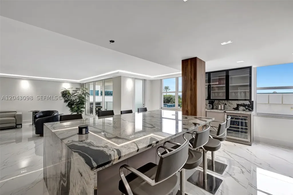 2751 S Ocean Drive Hollywood FL 33019