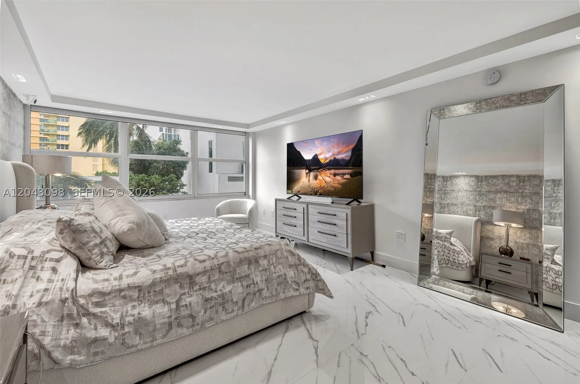 2751 S Ocean Drive Hollywood FL 33019