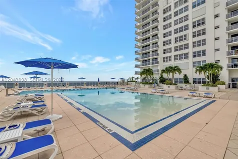 2751 S Ocean Drive Hollywood FL 33019