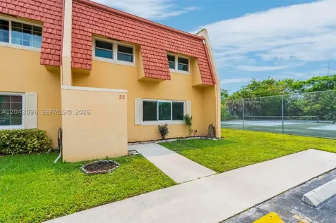 22 Canterbury Lane Tamarac FL 33319
