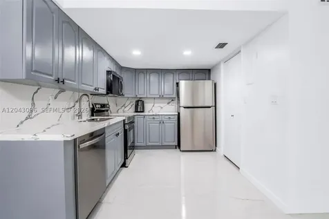 22 Canterbury Lane Tamarac FL 33319