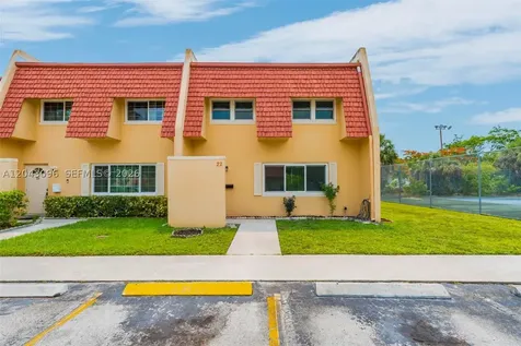 22 Canterbury Lane Tamarac FL 33319