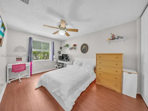 4907 SW 166th Avenue Miramar FL 33027