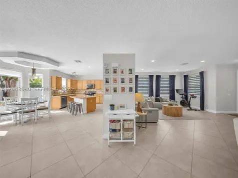 4907 SW 166th Avenue Miramar FL 33027