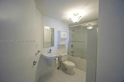 690 SW 1 Court Miami FL 33130