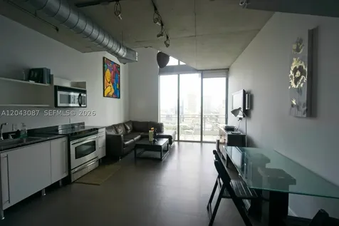 690 SW 1 Court Miami FL 33130